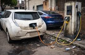 Price ‘Parity’ or Value Crash? Used EVs Drop 9.1% While Petrol Rises 5.1%